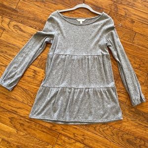 Lauren Conrad stylish long sleeve gray shirt